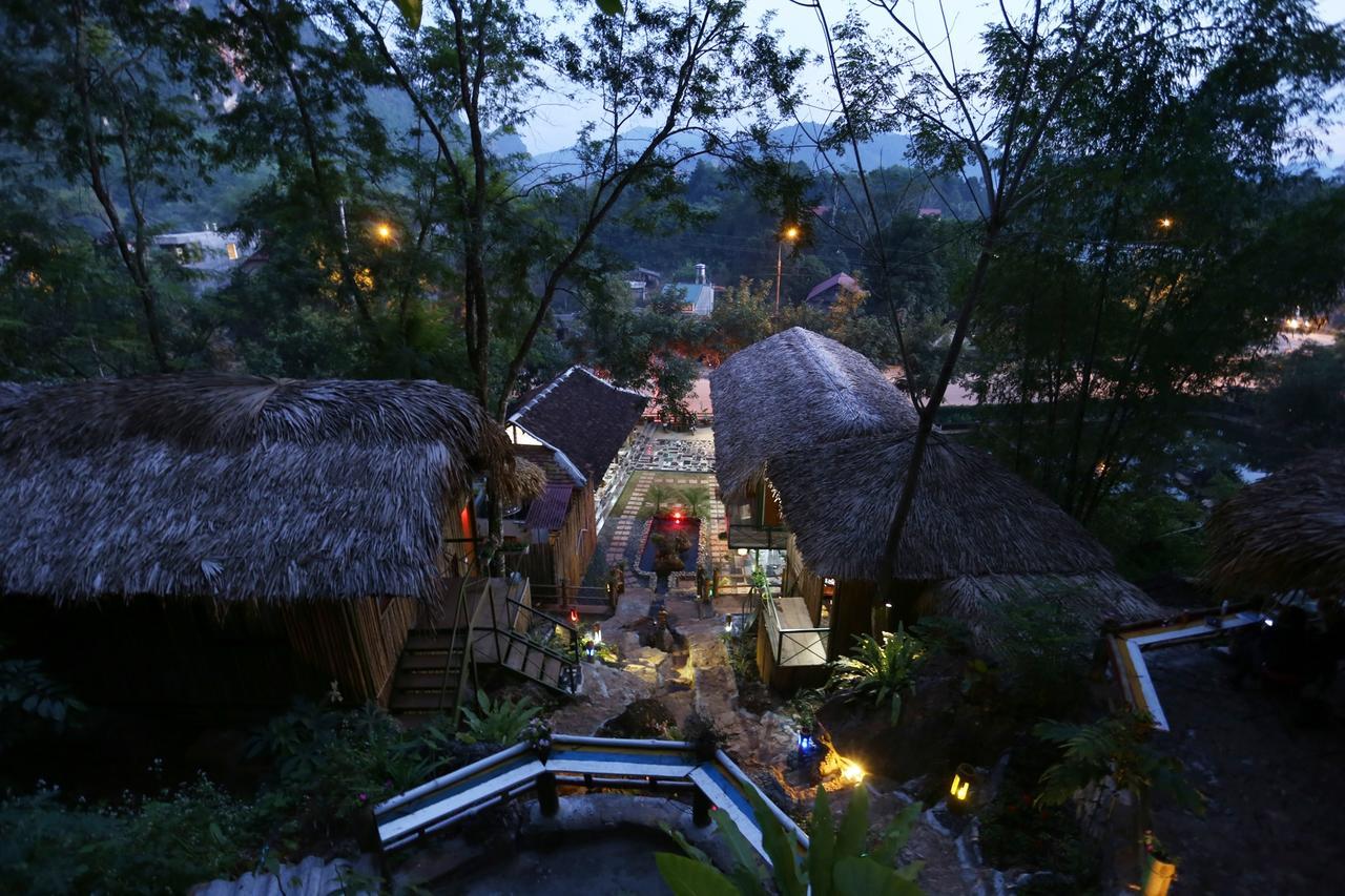 Green Hill Hostel & Tour Ha Giang Exterior photo