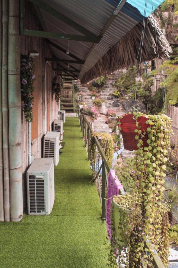 Green Hill Hostel & Tour Ha Giang Exterior photo